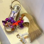 صندل سفید با مروارید رنگی