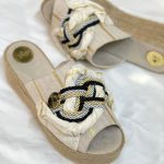 صندل لژدار کرم Knob