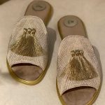 دمپایی روفرشی کرم طلایی